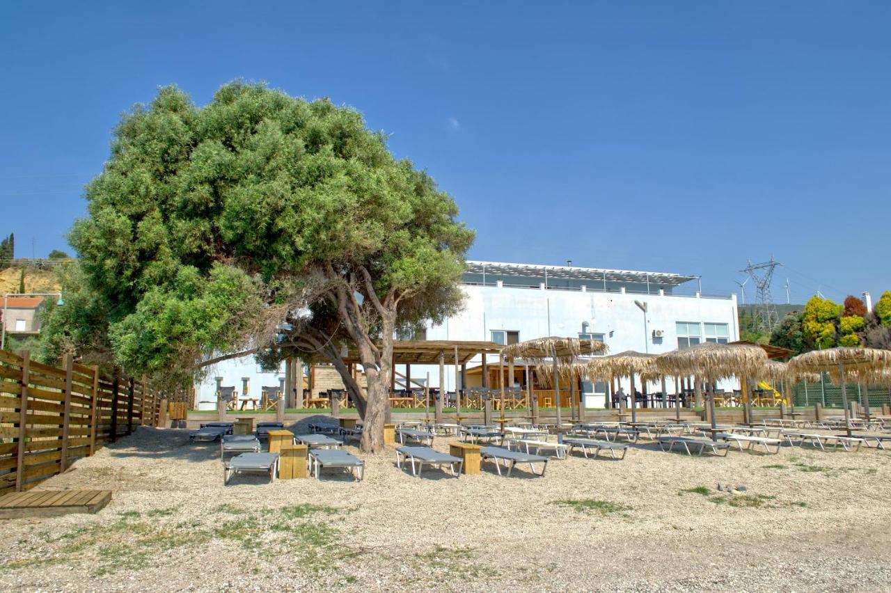 Epipleon Luxury Suites -105- Δωμάτιο 35Τμ Με Βεράντα 35Τμ Μπροστά Στη Θάλασσα นาฟปาคตอส ภายนอก รูปภาพ
